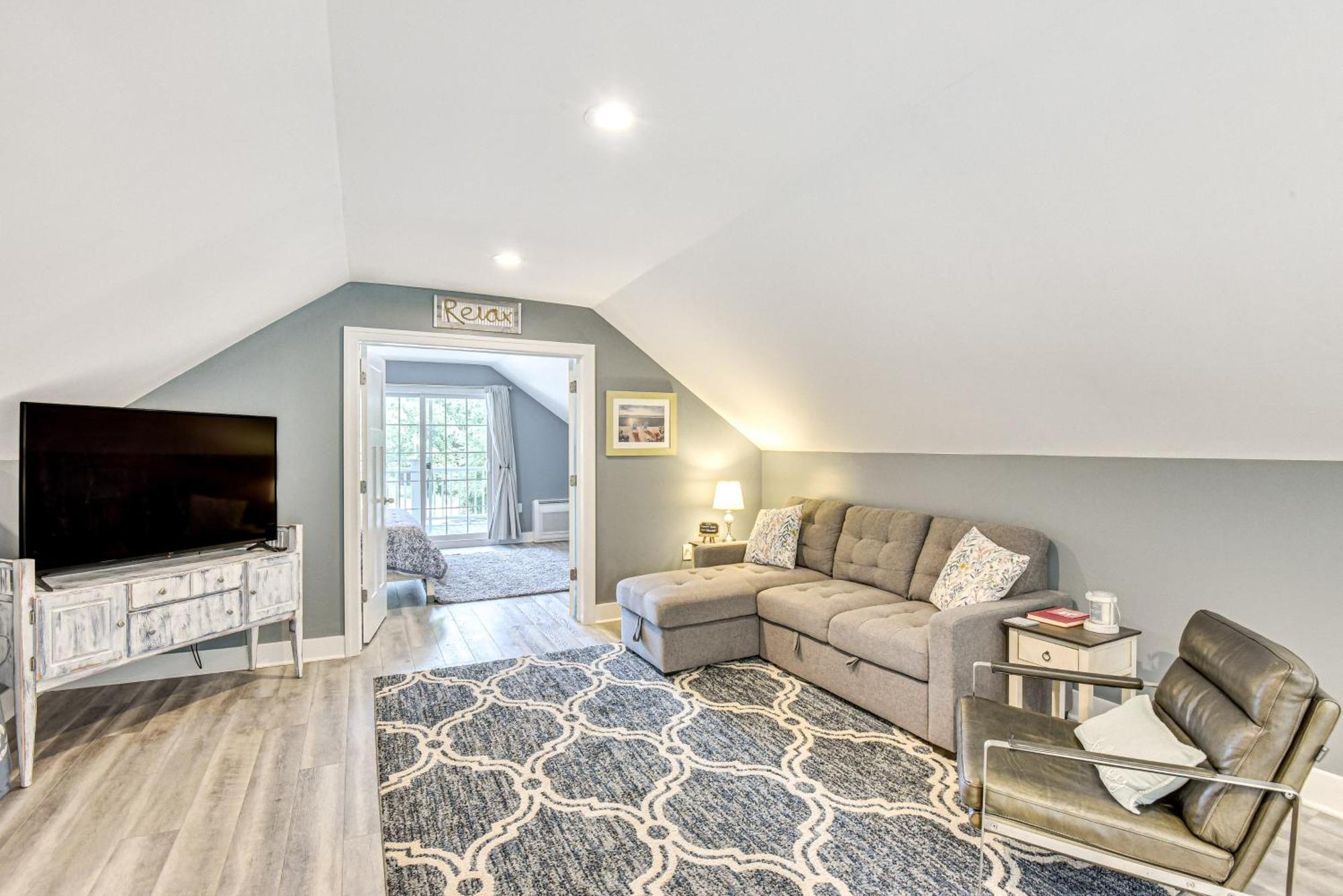 Benton Harbor Apt With Balcony And Shared Fire Pit Екстериор снимка